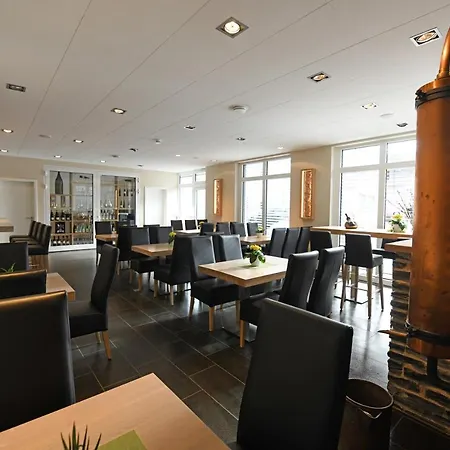 Weingut Heinen Apartment Longuich